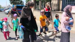 DEAŞ’lı Rus kadınlar çocuklarıyla sınırda yakalandı