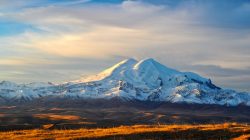 Kafkasların zirvesi: Elbrus