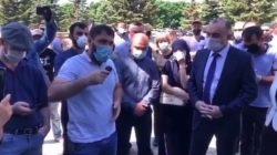 Karaçay Çerkes’te Covid-19 protestosu