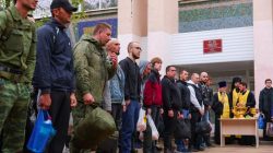Krasnodar’da teçhizatsız kalan acemi askerler için halktan zorla para toplandı